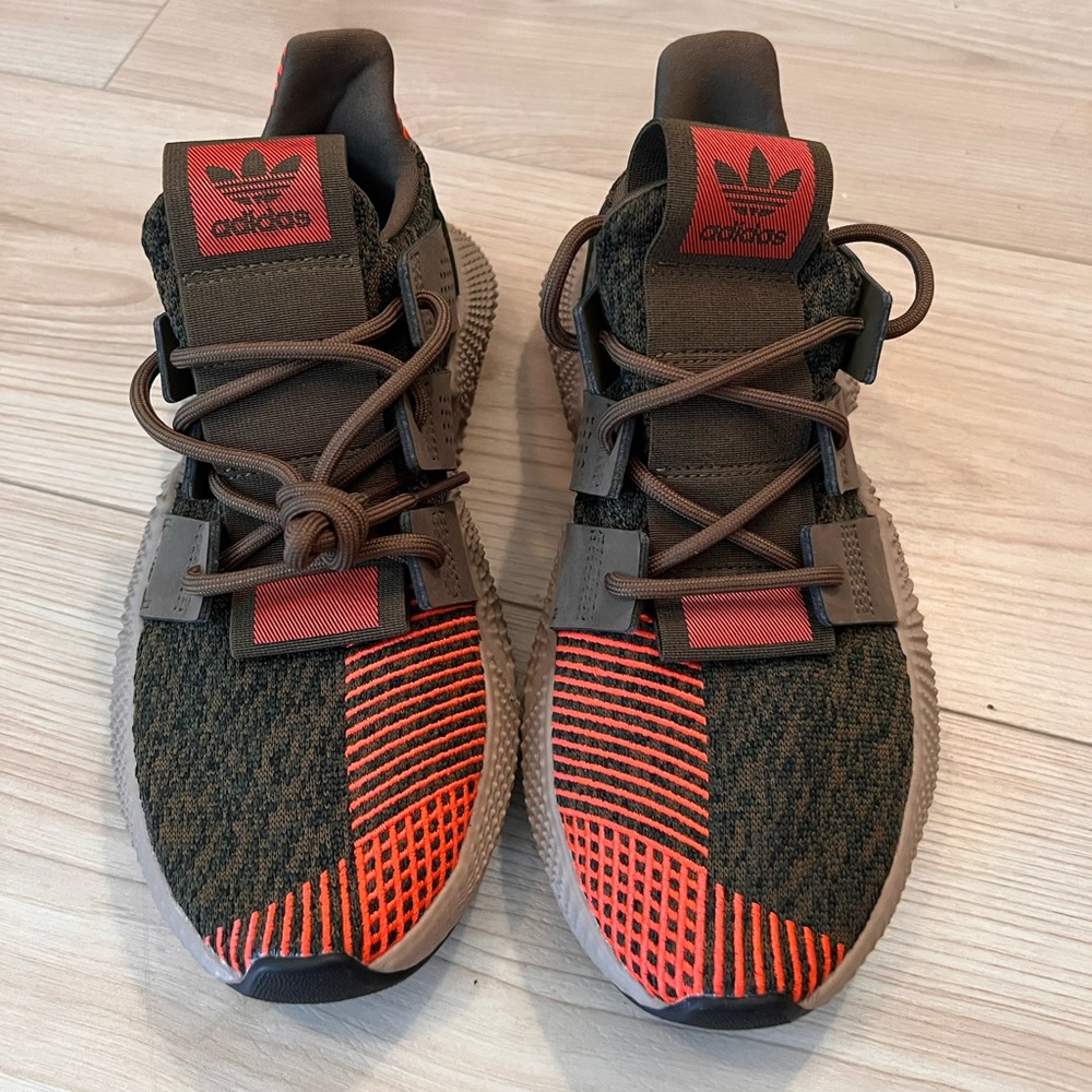 Adidas sneakers never worn